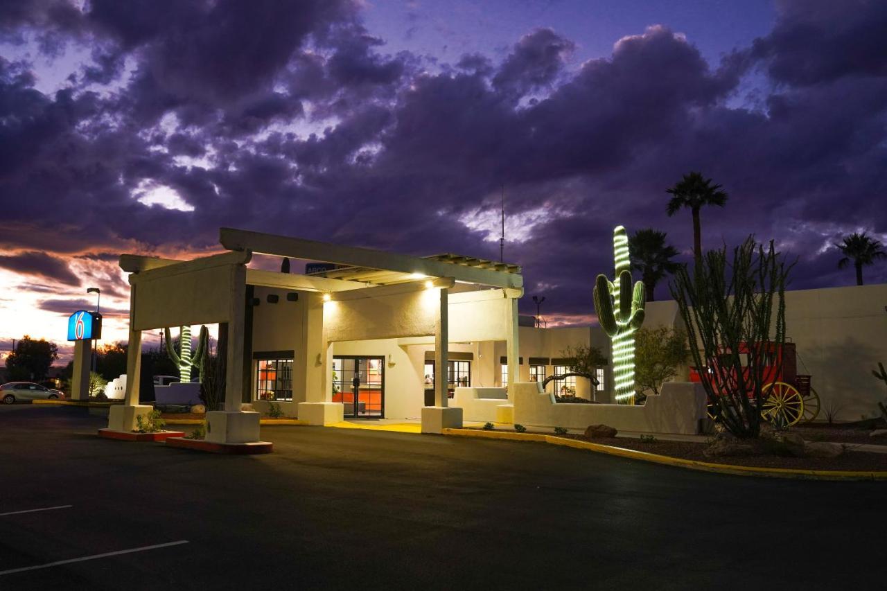 Motel 6-Tucson, Az Zewnętrze zdjęcie